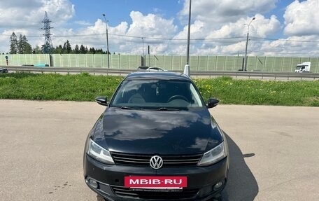 Volkswagen Jetta VI, 2011 год, 750 000 рублей, 7 фотография