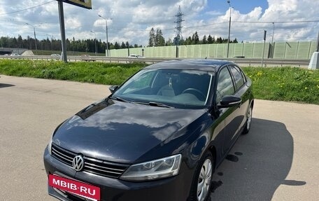 Volkswagen Jetta VI, 2011 год, 750 000 рублей, 8 фотография