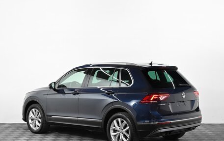 Volkswagen Tiguan II, 2017 год, 2 099 000 рублей, 4 фотография
