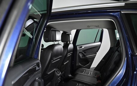 Volkswagen Tiguan II, 2017 год, 2 099 000 рублей, 6 фотография