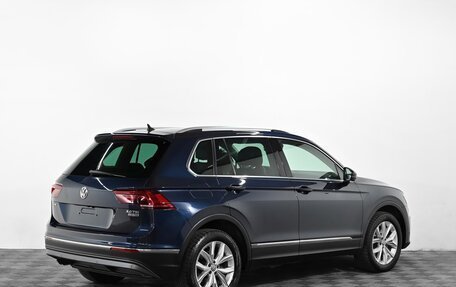 Volkswagen Tiguan II, 2017 год, 2 099 000 рублей, 3 фотография