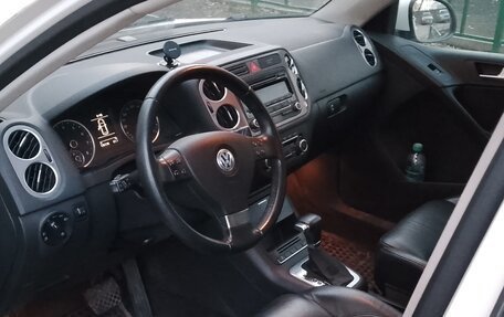 Volkswagen Tiguan I, 2010 год, 1 100 000 рублей, 4 фотография