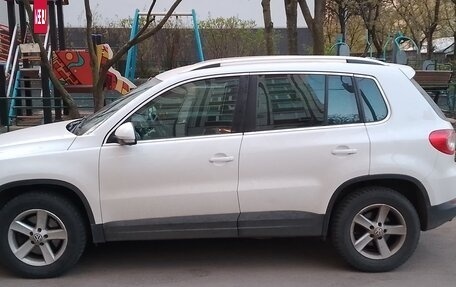 Volkswagen Tiguan I, 2010 год, 1 100 000 рублей, 3 фотография