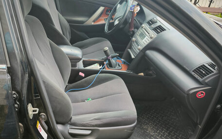 Toyota Camry, 2009 год, 670 000 рублей, 3 фотография