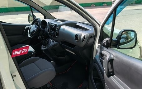 Peugeot Partner II рестайлинг 2, 2016 год, 1 380 000 рублей, 12 фотография
