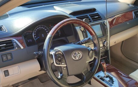 Toyota Camry, 2012 год, 1 800 000 рублей, 6 фотография