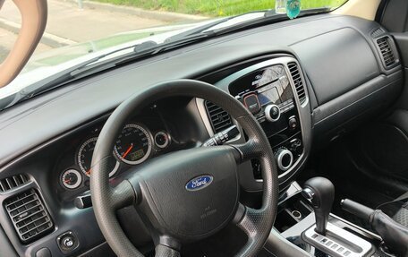 Ford Escape II, 2008 год, 750 000 рублей, 4 фотография
