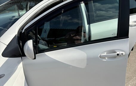 Toyota Yaris III рестайлинг, 2008 год, 520 000 рублей, 3 фотография