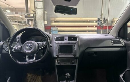 Volkswagen Polo VI (EU Market), 2016 год, 1 299 900 рублей, 4 фотография