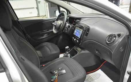 Renault Kaptur I рестайлинг, 2017 год, 1 399 000 рублей, 15 фотография