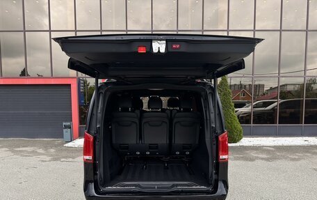 Mercedes-Benz V-Класс, 2016 год, 3 998 000 рублей, 24 фотография