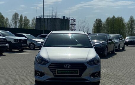 Hyundai Solaris II рестайлинг, 2017 год, 1 250 000 рублей, 3 фотография