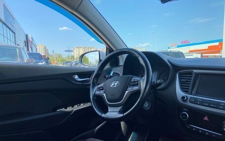 Hyundai Solaris II рестайлинг, 2017 год, 1 250 000 рублей, 28 фотография