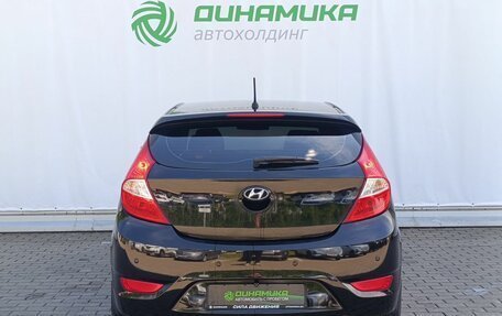 Hyundai Solaris II рестайлинг, 2011 год, 850 000 рублей, 6 фотография