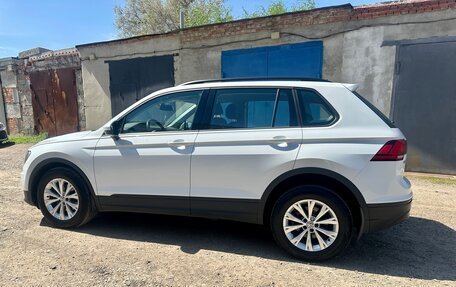 Volkswagen Tiguan II, 2020 год, 2 990 000 рублей, 4 фотография