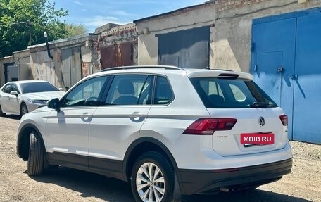 Volkswagen Tiguan II, 2020 год, 2 990 000 рублей, 5 фотография