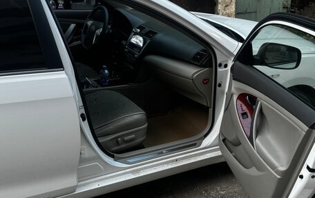 Toyota Camry, 2008 год, 1 050 000 рублей, 6 фотография