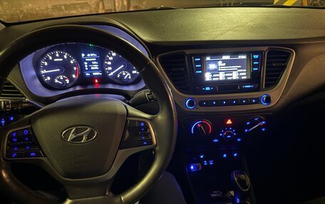 Hyundai Solaris II рестайлинг, 2017 год, 1 650 000 рублей, 7 фотография