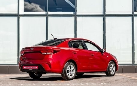 KIA Rio IV, 2017 год, 1 240 000 рублей, 2 фотография