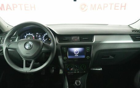 Skoda Rapid I, 2018 год, 1 250 000 рублей, 14 фотография