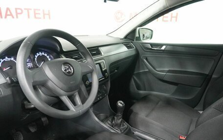 Skoda Rapid I, 2018 год, 1 250 000 рублей, 9 фотография
