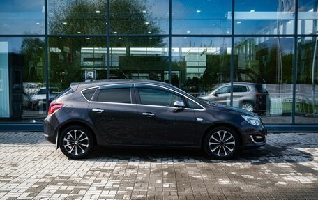 Opel Astra J, 2013 год, 600 000 рублей, 8 фотография