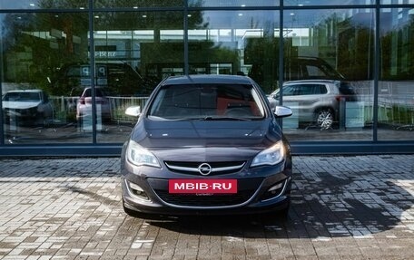 Opel Astra J, 2013 год, 600 000 рублей, 3 фотография