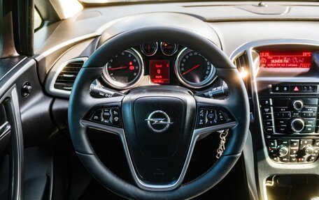 Opel Astra J, 2013 год, 600 000 рублей, 15 фотография