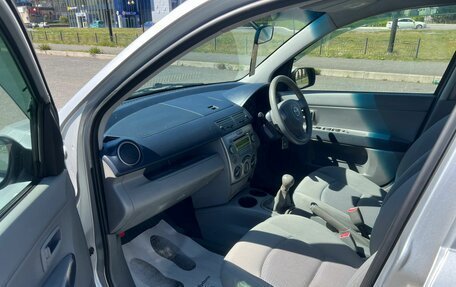 Mazda Demio III (DE), 2002 год, 399 000 рублей, 10 фотография