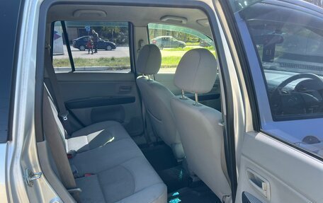 Mazda Demio III (DE), 2002 год, 399 000 рублей, 13 фотография