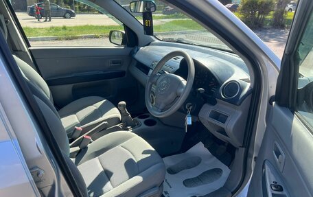 Mazda Demio III (DE), 2002 год, 399 000 рублей, 14 фотография