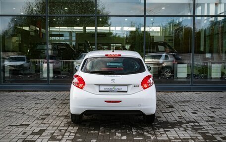 Peugeot 208 II, 2014 год, 672 300 рублей, 4 фотография