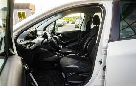 Peugeot 208 II, 2014 год, 672 300 рублей, 12 фотография