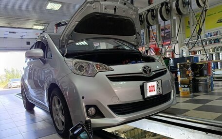 Toyota Ractis II, 2011 год, 1 100 000 рублей, 21 фотография