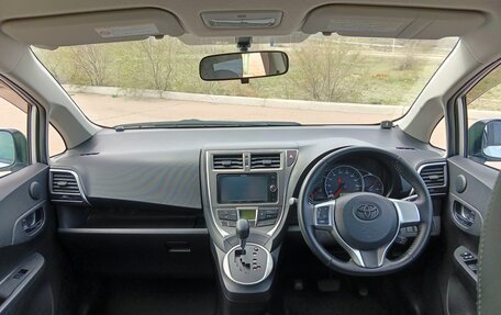 Toyota Ractis II, 2011 год, 1 100 000 рублей, 28 фотография