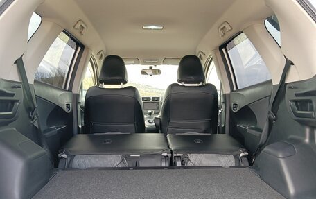 Toyota Ractis II, 2011 год, 1 100 000 рублей, 34 фотография