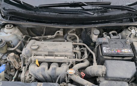 Hyundai Solaris II рестайлинг, 2012 год, 900 000 рублей, 13 фотография
