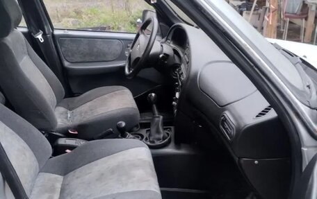 Chevrolet Niva I рестайлинг, 2004 год, 270 000 рублей, 7 фотография