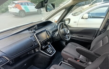 Nissan Serena IV, 2018 год, 1 920 000 рублей, 9 фотография