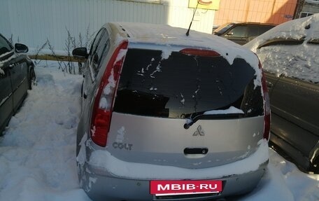 Mitsubishi Colt VI рестайлинг, 2005 год, 170 000 рублей, 3 фотография