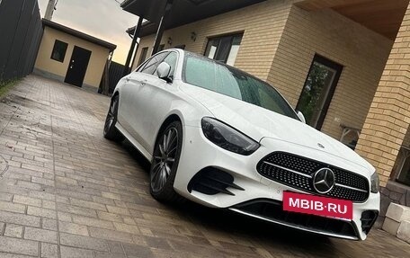 Mercedes-Benz E-Класс, 2020 год, 5 800 000 рублей, 1 фотография