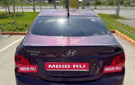 Hyundai Solaris II рестайлинг, 2012 год, 700 000 рублей, 5 фотография