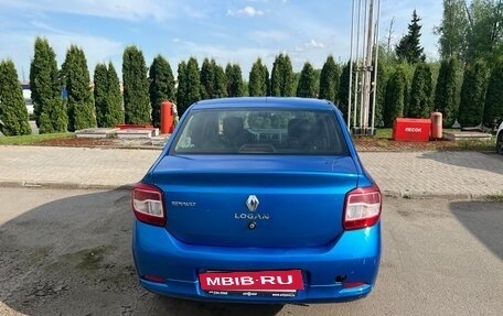 Renault Logan II, 2015 год, 350 000 рублей, 5 фотография
