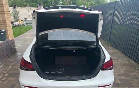 Mercedes-Benz E-Класс, 2020 год, 5 800 000 рублей, 9 фотография