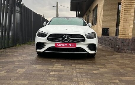 Mercedes-Benz E-Класс, 2020 год, 5 800 000 рублей, 2 фотография