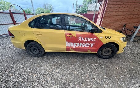 Volkswagen Polo VI (EU Market), 2018 год, 450 000 рублей, 3 фотография