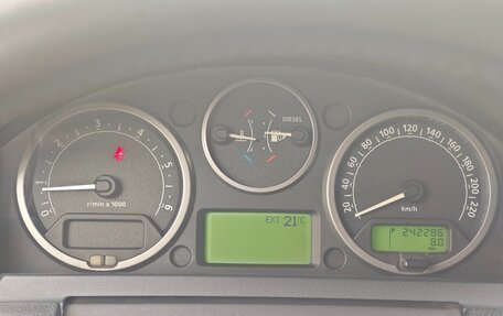 Land Rover Discovery III, 2005 год, 850 000 рублей, 7 фотография