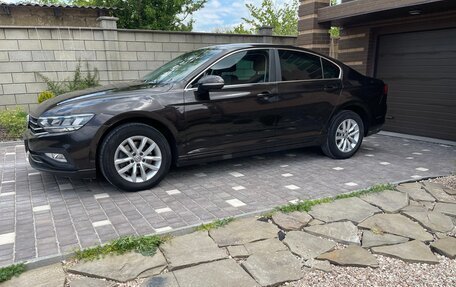 Volkswagen Passat B8 рестайлинг, 2020 год, 2 350 000 рублей, 6 фотография