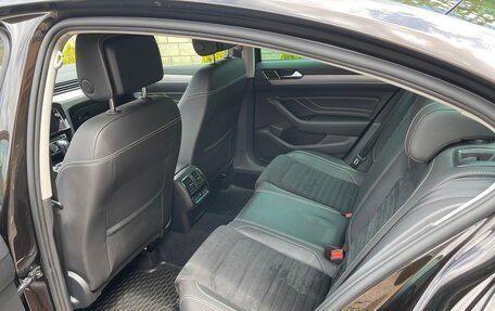 Volkswagen Passat B8 рестайлинг, 2020 год, 2 350 000 рублей, 13 фотография