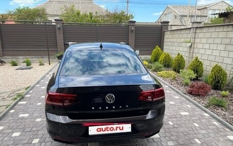 Volkswagen Passat B8 рестайлинг, 2020 год, 2 350 000 рублей, 10 фотография